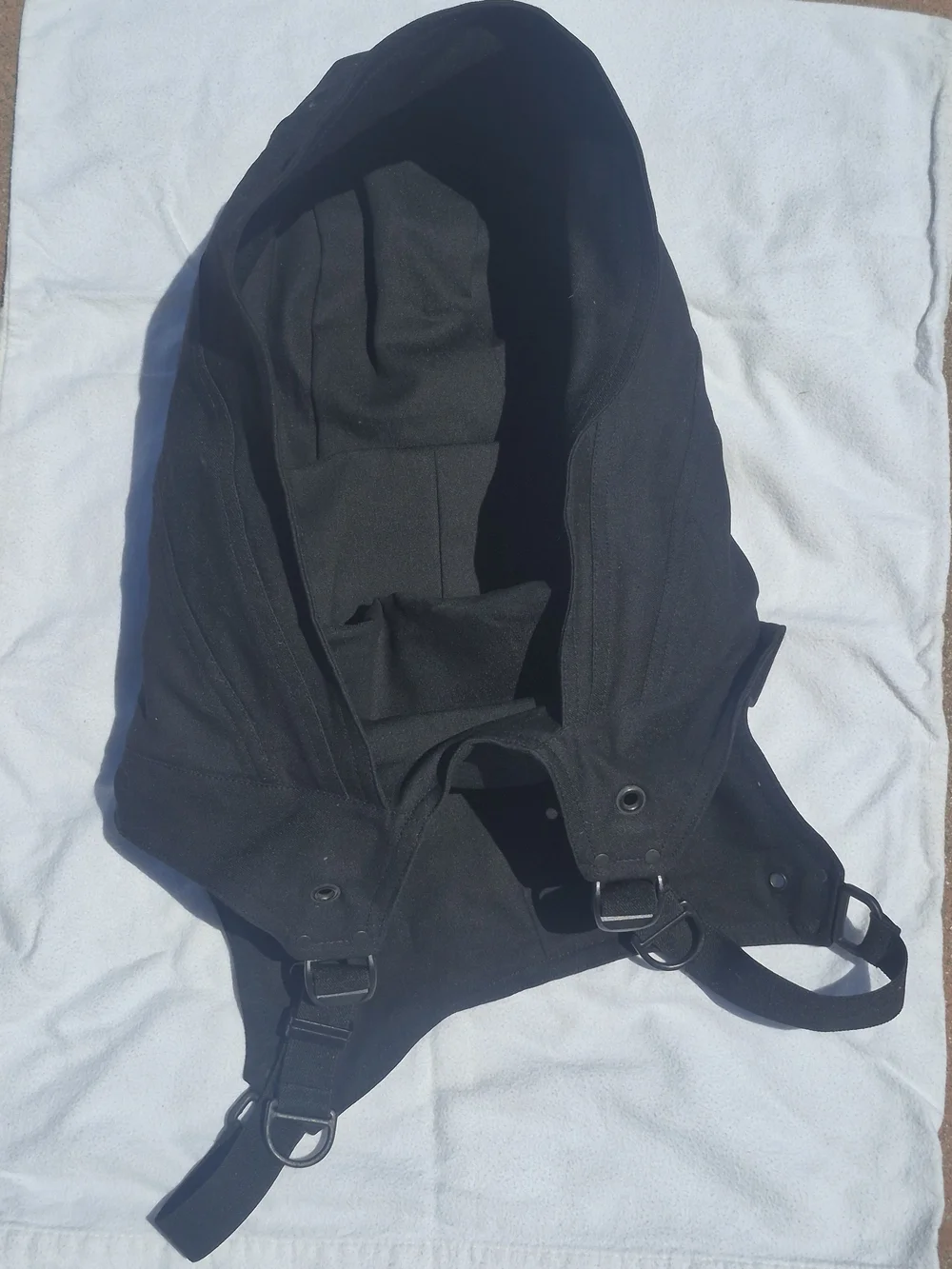 Crisiswear Hood - Picture 1 of 6